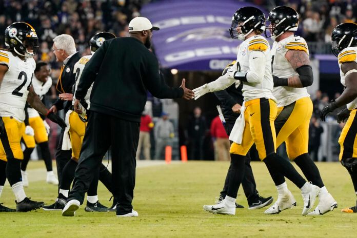 AFC North Playoff Scenarios Ravens and Bengals Fight for Superiority, But Steelers Still Breathing