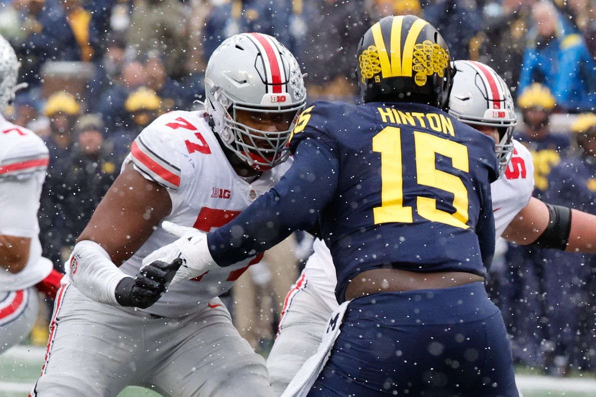 Atlanta Falcons 2023 NFL Mock Draft: Paris Johnson Jr. Provides Support for Desmond Ridder