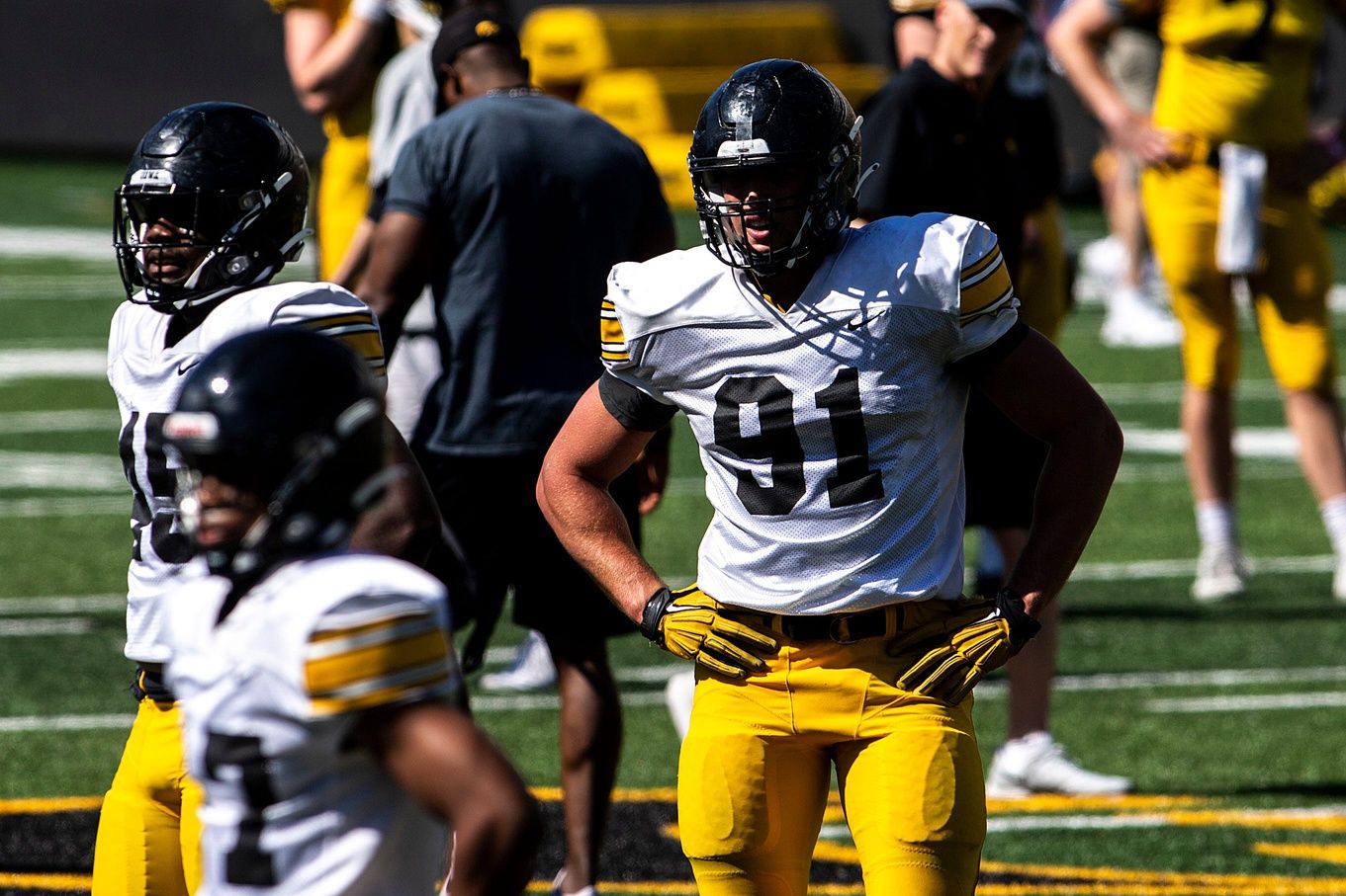 Philadelphia Eagles 2023 NFL Mock Draft: Lukas Van Ness Leads Defensive Recharge