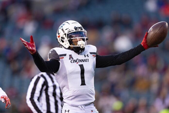 Cincinnati Bearcats wide receiver Tre Tucker celebrates his touchdown.