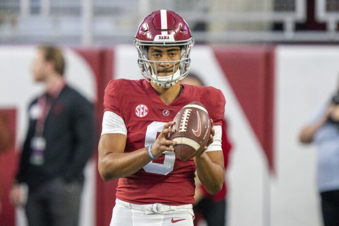 Bryce Young warms up prior to a game against Texas A&M Aggies.