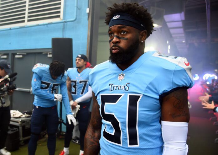 David Long Jr. waits to take the field before the game against the Cincinnati Bengals.