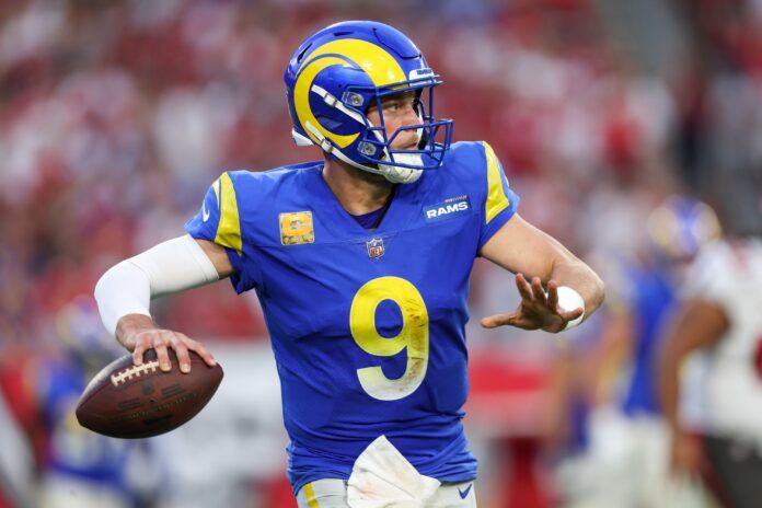 Matthew Stafford throws a pass against the Tampa Bay Buccaneers.