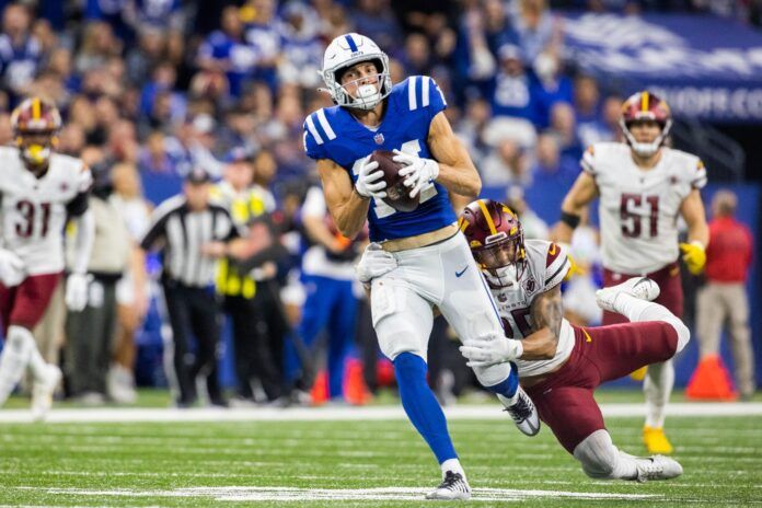 Alec Pierce catches the ball against the Washington Commanders.