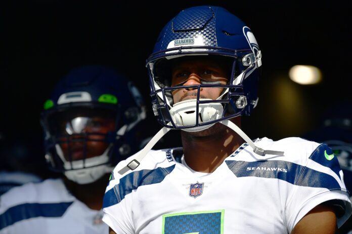 Geno Smith before being introduced against the Los Angeles Chargers.