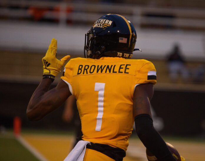 Jason Brownlee scores a touchdown during the fourth quarter of a football game against FIU.