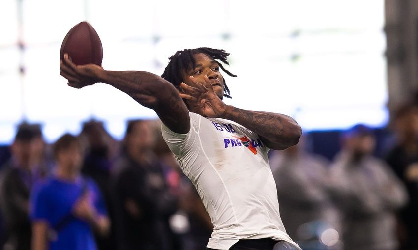 Anthony Richardson (15) passes during the 2023 NFL Pro Day.