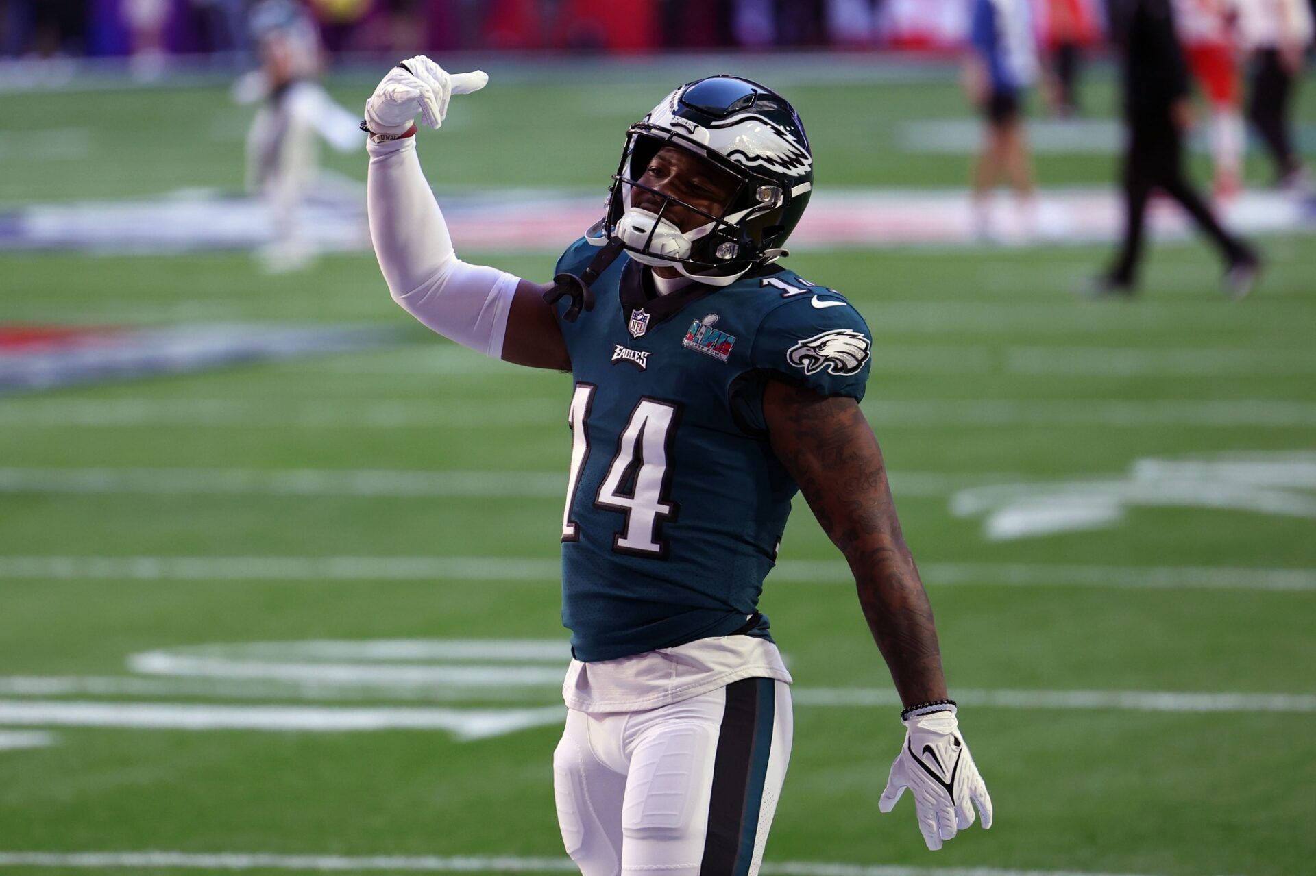 Philadelphia Eagles RB Kenneth Gainwell (14) warming up before Super Bowl LVII.