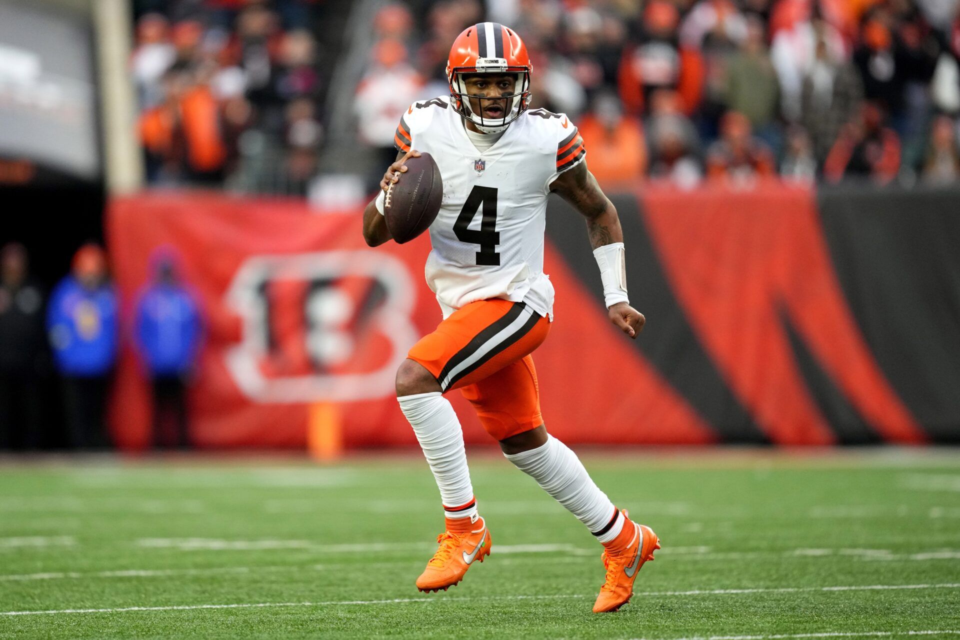 Deshaun Watson (4) runs out of the pocket in the fourth quarter during a Week 14 NFL game against the Cincinnati Bengals.