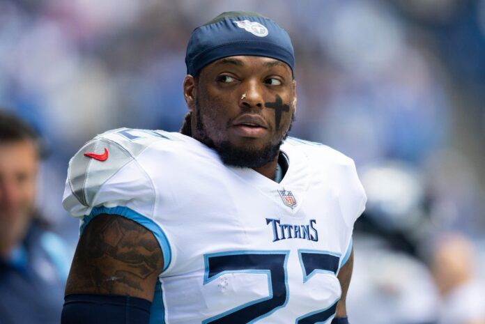 Tennessee Titans running back Derrick Henry (22) looks on in the first quarter against the Indianapolis Colts at Lucas Oil Stadium.