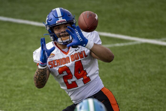 Running back Chris Rodriguez Jr. catches the ball during practice at the Senior Bowl.