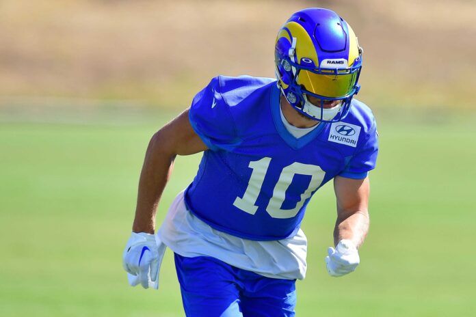 Los Angeles Rams WR Cooper Kupp (10) doing drills during the team's training camp.