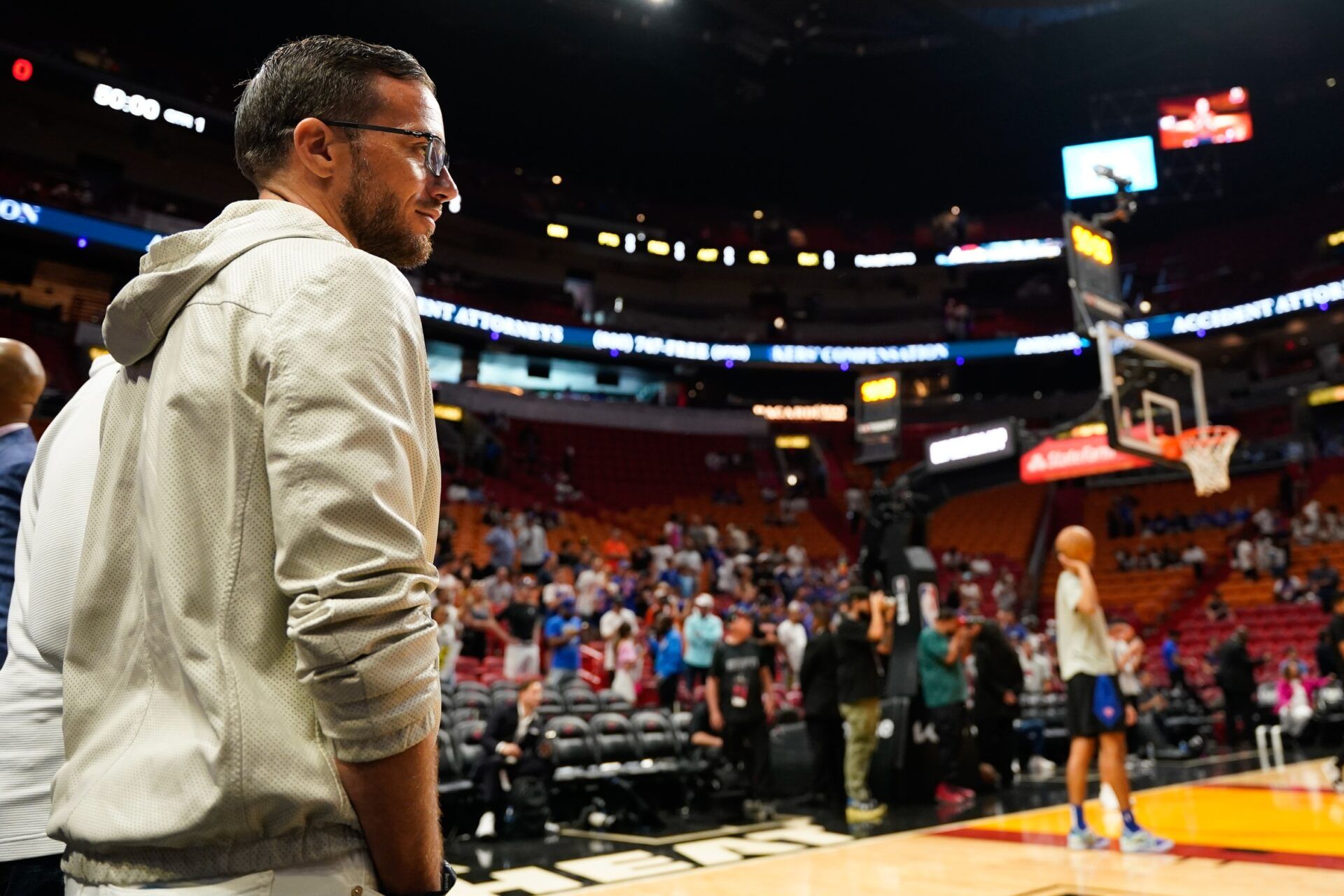 Miami Dolphins head coach Mike McDaniel courtside of the Miami Heat game.