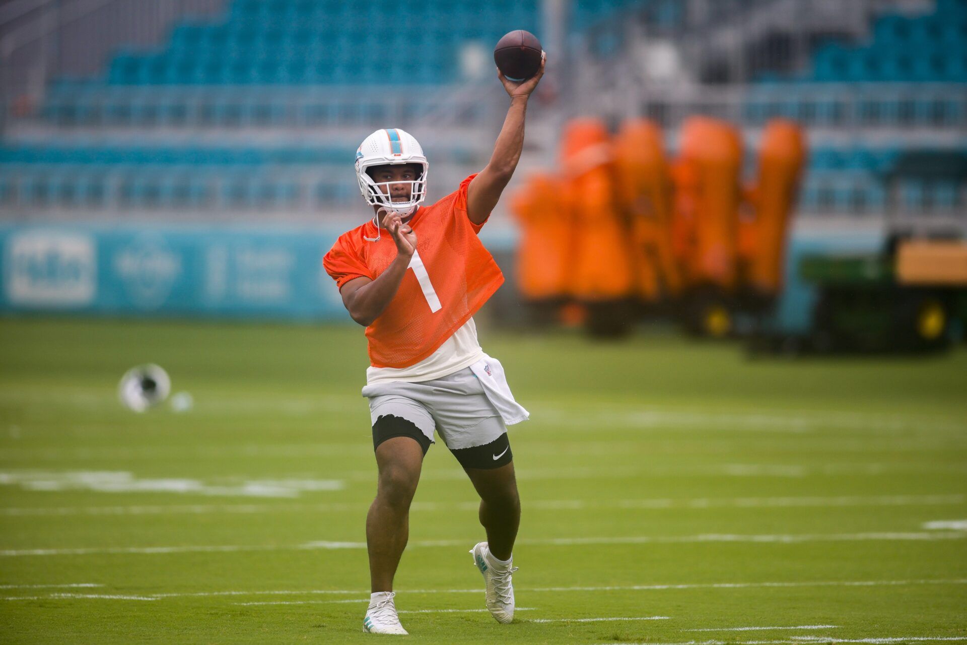 Miami Dolphins QB Tua Tagovailoa (1) throwing passes during the team's minicamp.