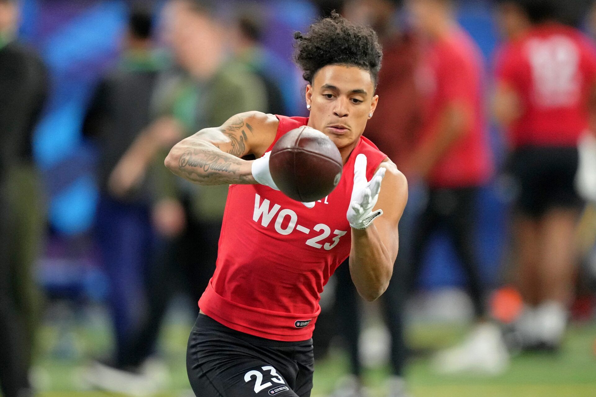 Jalin Hyatt (WO23) participates in drills at Lucas Oil Stadium.