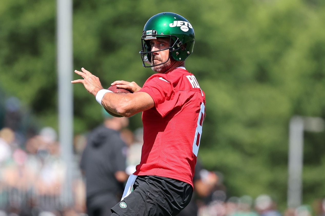 Aaron Rodgers (8) throws the ball during the New York Jets Training Camp at Atlantic Health Jets Training Center.