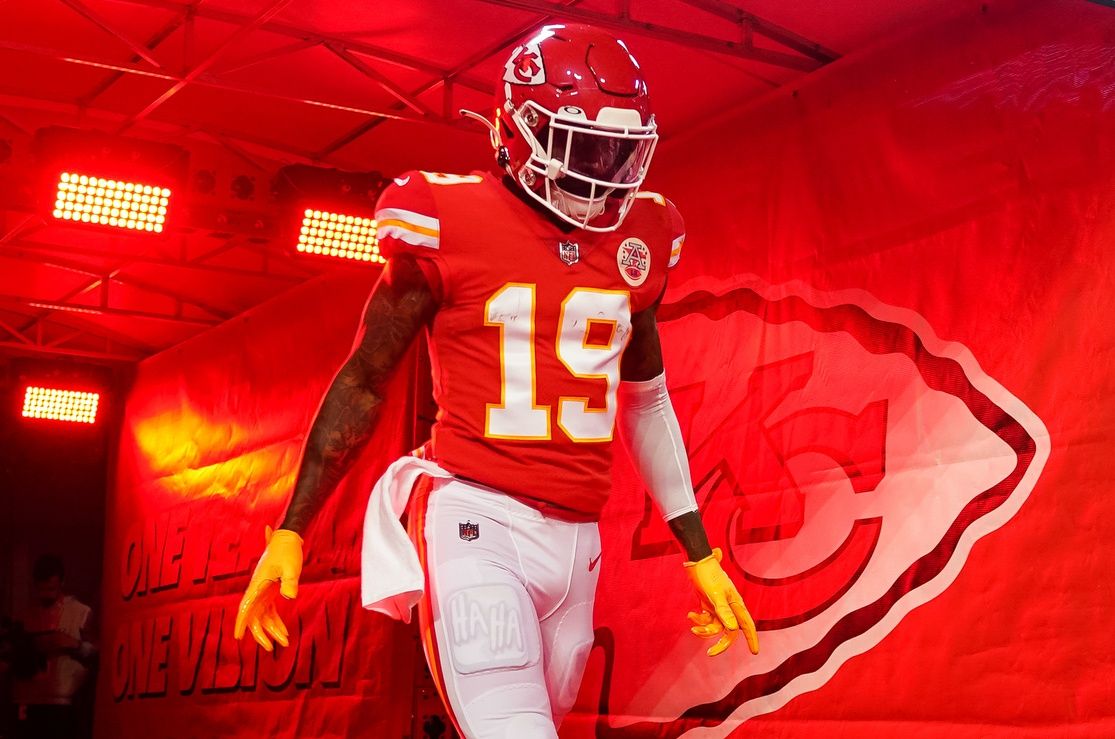 Kadarius Toney (19) takes the field prior to a game against the Tennessee Titans at GEHA Field at Arrowhead Stadium.