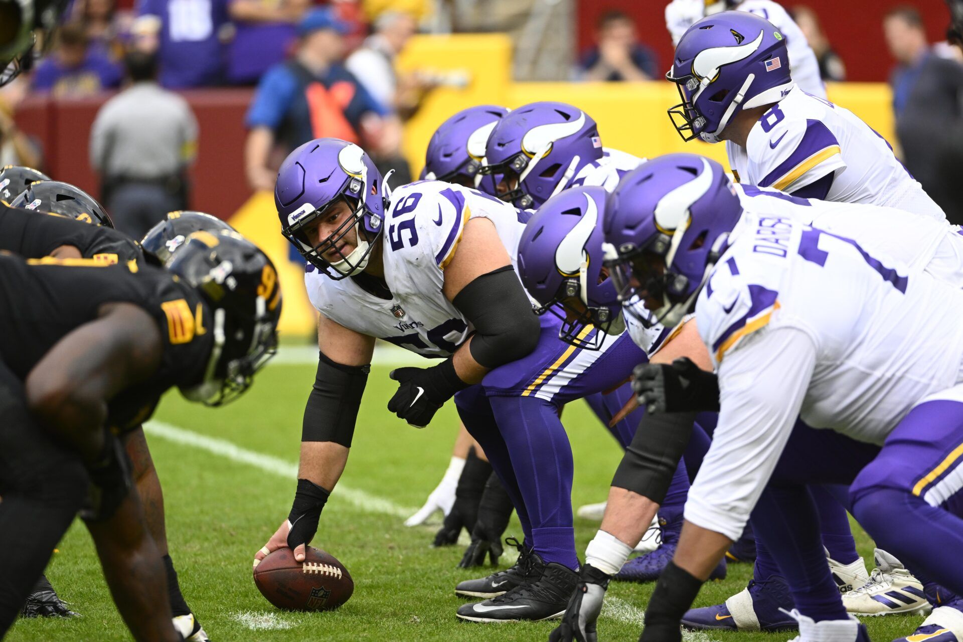 The Minnesota Vikings' offensive line lined up against the Washington Commanders.