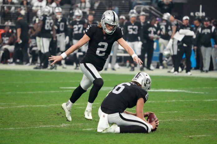 Las Vegas Raiders kicker Daniel Carlson (2) kicks a field goal against the Kansas City Chiefs.