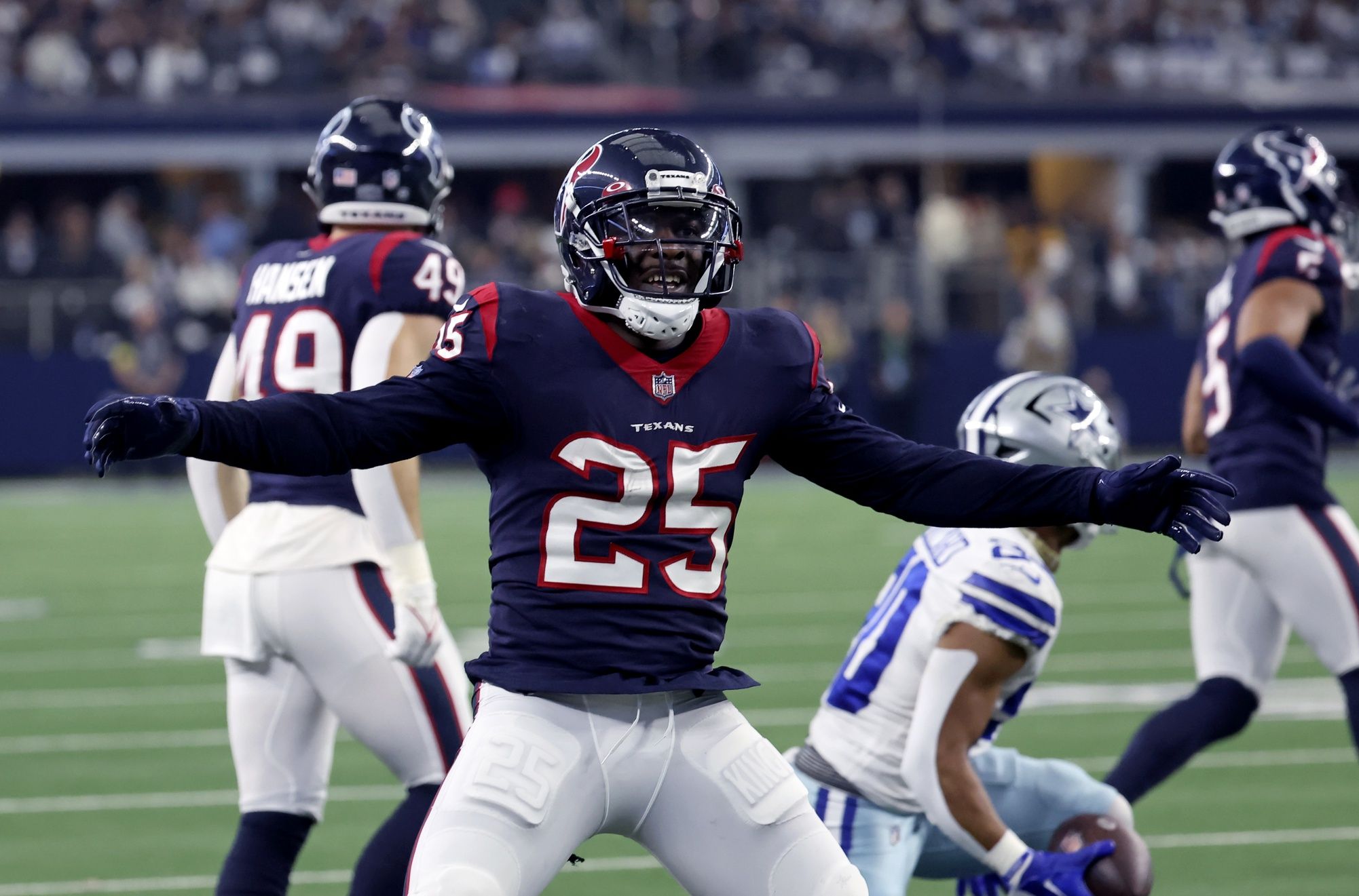 Desmond King II (25) reacts during the game against the Dallas Cowboys at AT&T Stadium.