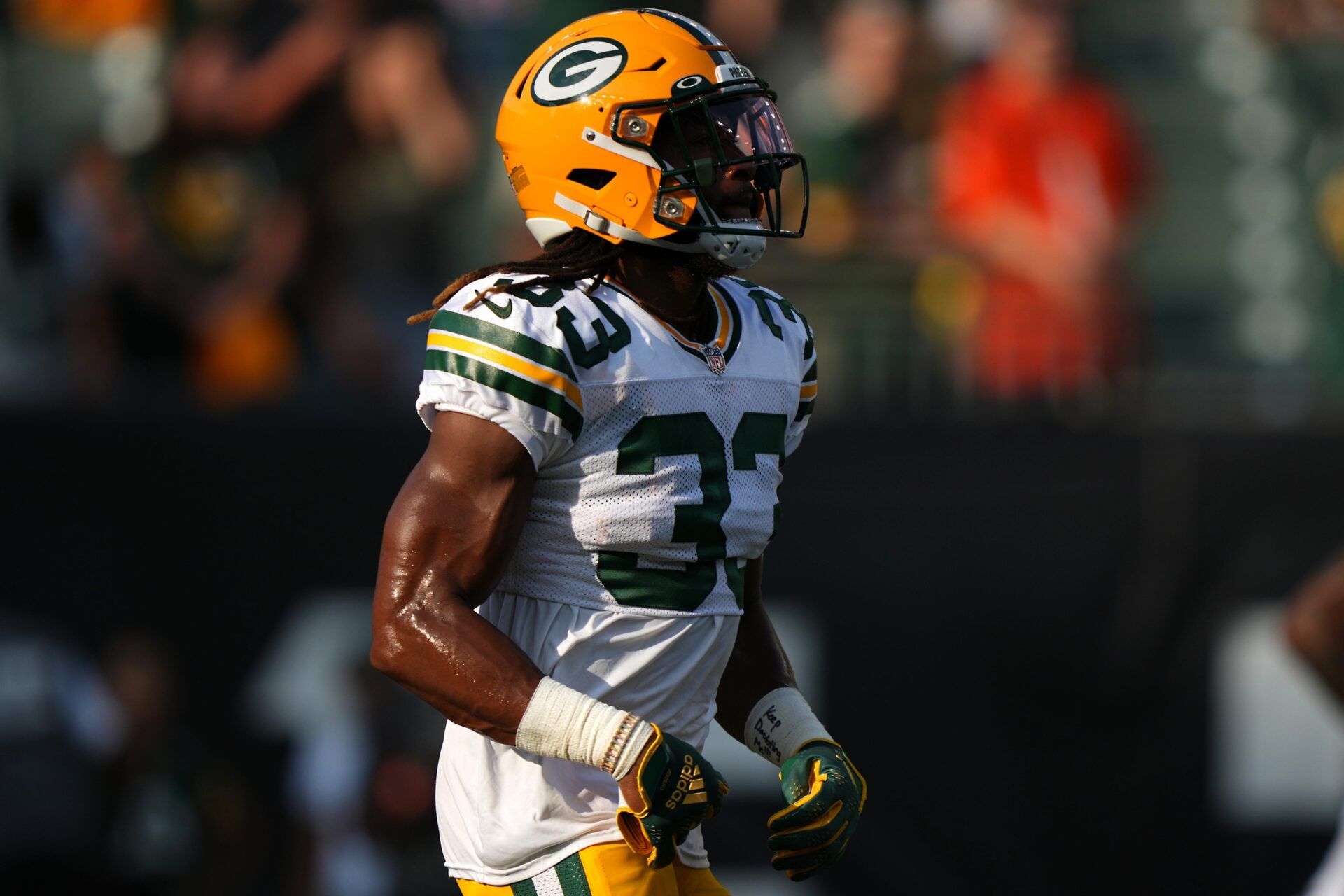 Green Bay Packers running back Aaron Jones (33) warms up before a Week 1 NFL preseason game between the Green Bay Packers and the Cincinnati Bengals,Friday, Aug. 11, 2023, at Paycor Stadium in Cincinnati.