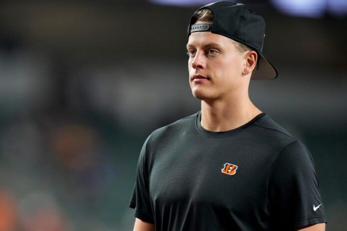 Cincinnati Bengals QB Joe Burrow on the field for the team's preseason game against the Green Bay Packers.