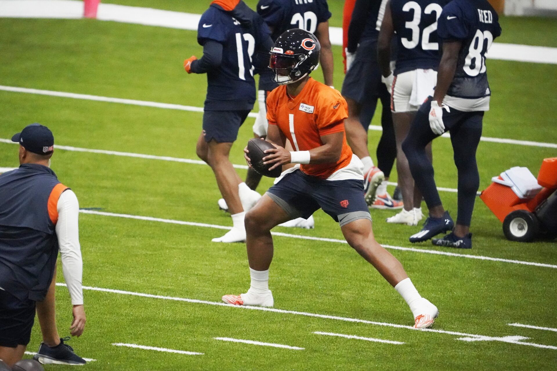 Bears QB Justin Fields at training camp