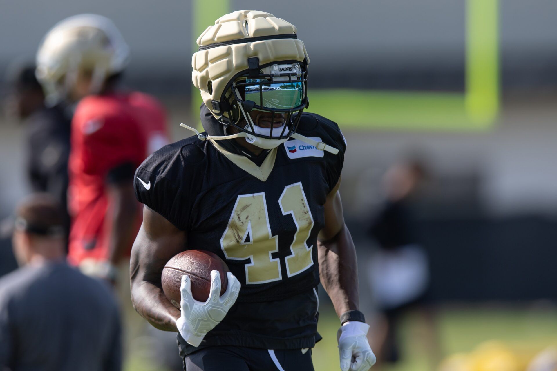 Alvin Kamara (41) during training camp at the Ochsner Sports Performance Center.