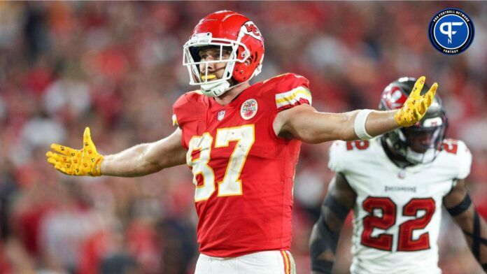 Travis Kelce (87) reacts after a play against the Tampa Bay Buccaneers in the fourth quarter at Raymond James Stadium.