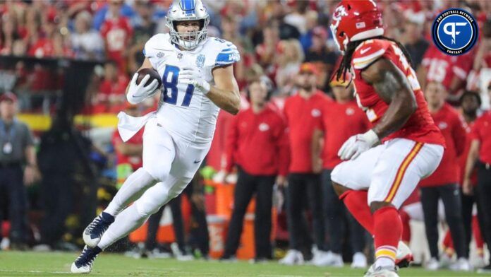 Detroit Lions tight end Sam LaPorta (87) makes a catch against Kansas City Chiefs during the first half at Arrowhead Stadium in Kansas City, Mo. on Thursday, Sept. 7, 2023.