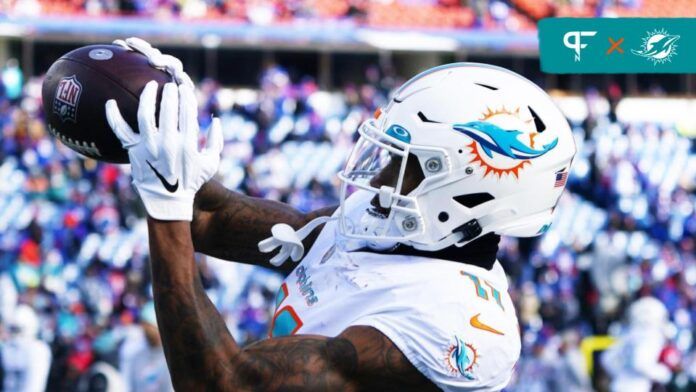 Miami Dolphins wide receiver Cedrick Wilson Jr. warms up before playing against the Buffalo Bills in a NFL wild card game at Highmark Stadium.