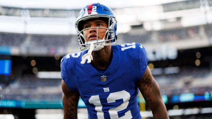 New York Giants TE Darren Waller (12) reacts after a play.