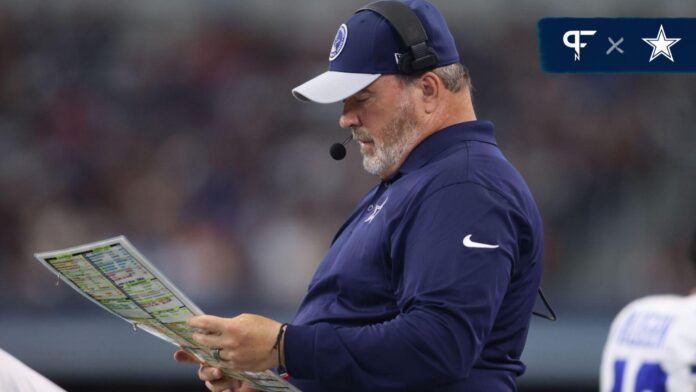 Mike McCarthy calls a play in the third quarter against the Jacksonville Jaguars at AT&T Stadium.