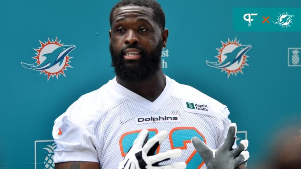 Miami Dolphins LT Terron Armstead talks to the media.