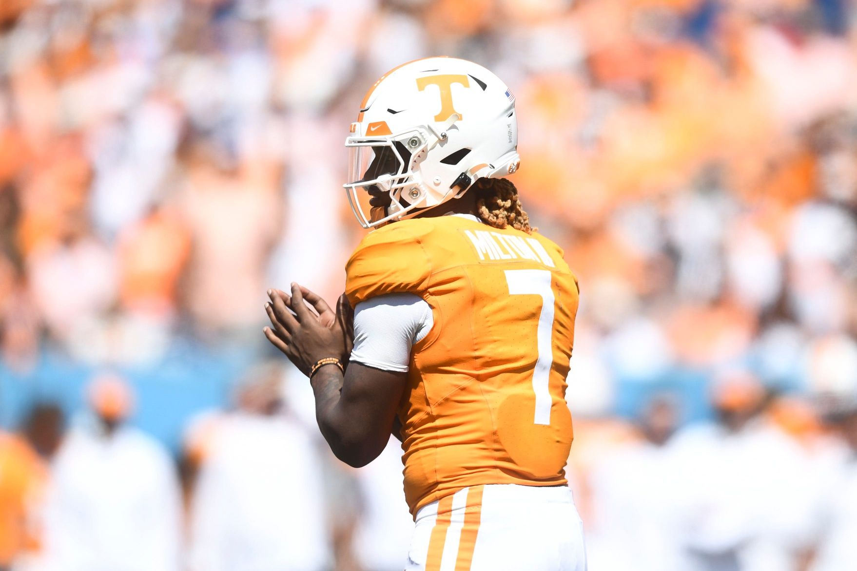 Joe Milton III (7) calls a play during a game between Tennessee and Virginia in Nissan Stadium.