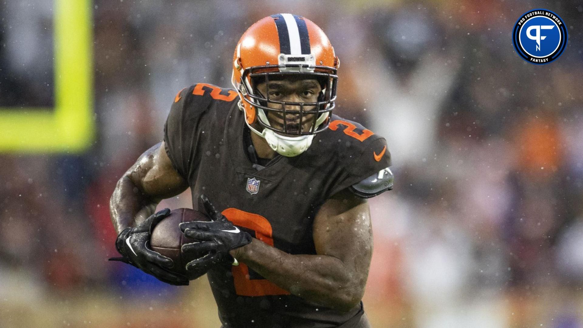 Cleveland Browns wide receiver Amari Cooper (2) runs the ball against the Tampa Bay Buccaneers during overtime at FirstEnergy Stadium.