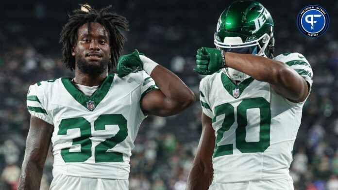 New York Jets RBs Michael Carter and Breece Hall before game vs. the Buffalo Bills