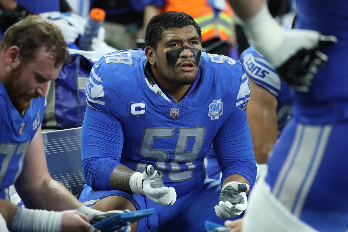 Penei Sewell (58) on the sidelines during action against the Atlanta Falcons at Ford Field.