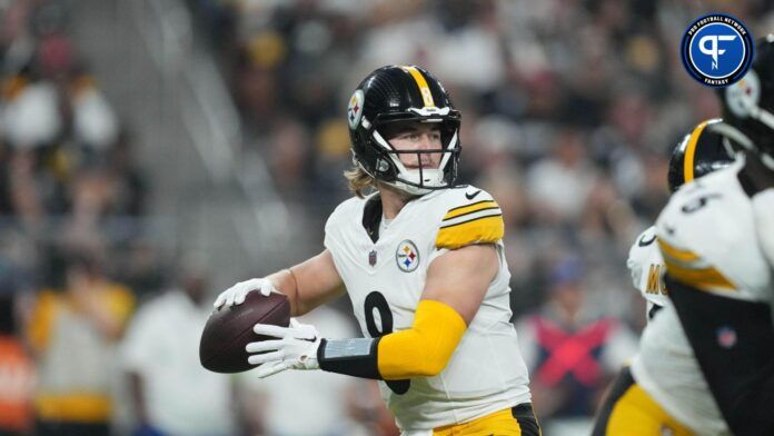 Pittsburgh Steelers QB Kenny Pickett steps up to pass vs. the Las Vegas Raiders.