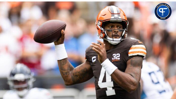 Cleveland Browns quarterback Deshaun Watson (4) throws the ball against the Tennessee Titans during the first quarter at Cleveland Browns Stadium.