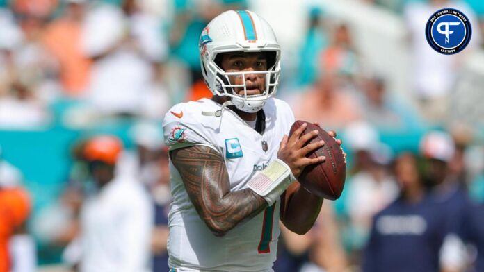 Miami Dolphins quarterback Tua Tagovailoa (1) drops back to pass against the Denver Broncos in the third quarter at Hard Rock Stadium.