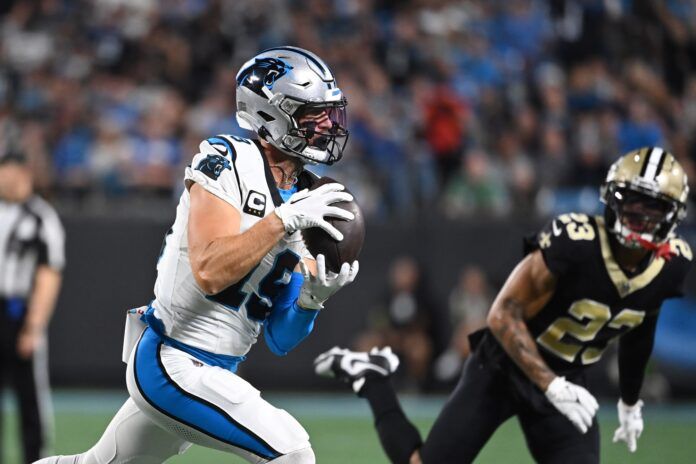 Adam Thielen (19) with a catch as New Orleans Saints cornerback Marshon Lattimore (23) defends in the second quarter at Bank of America Stadium.