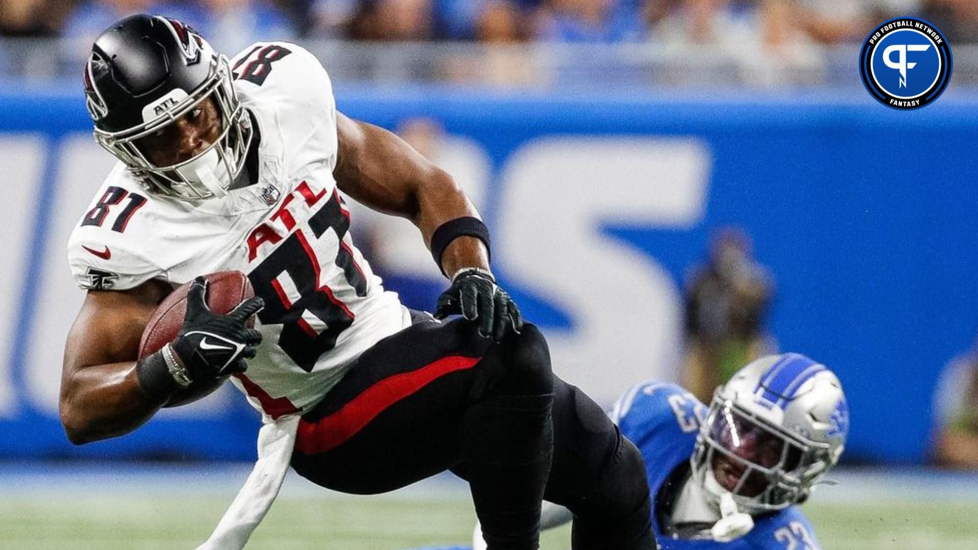 Atlanta Falcons tight end Jonnu Smith (81) makes a catch against Detroit Lions cornerback Jerry Jacobs (23) during the second half at Ford Field.