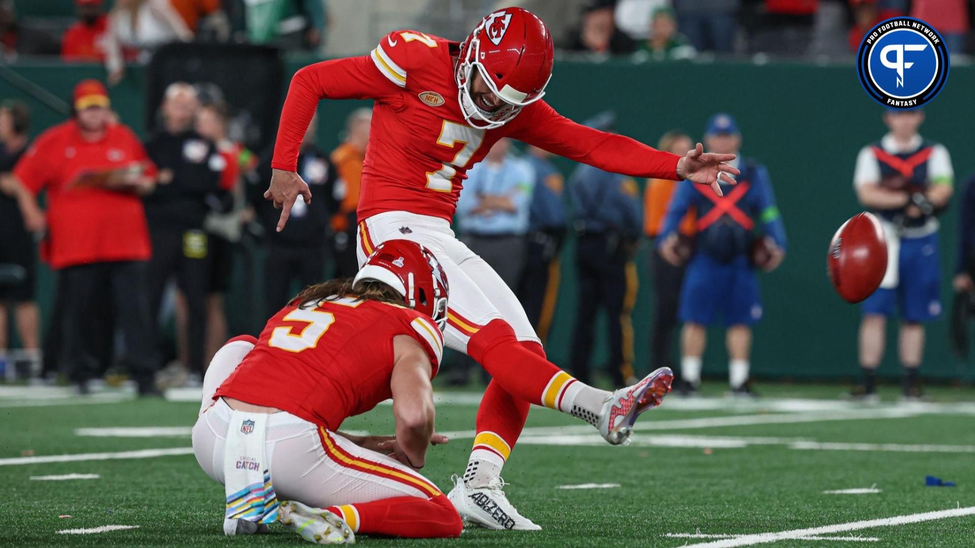 Kansas City Chiefs kicker Harrison Butker (7) kicks a field goal against the Jets.