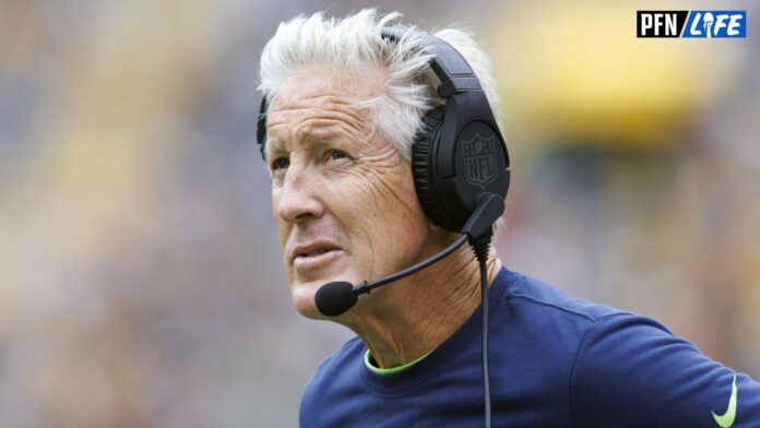 Pete Carroll during the game against the Green Bay Packers at Lambeau Field.