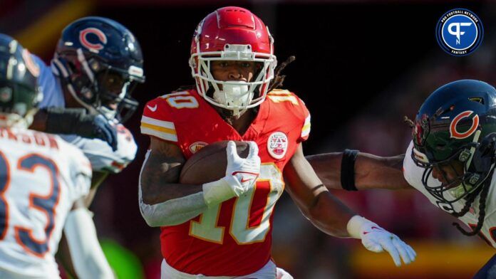 Isiah Pacheco (10) runs the ball against the Chicago Bears during the first half at GEHA Field at Arrowhead Stadium.