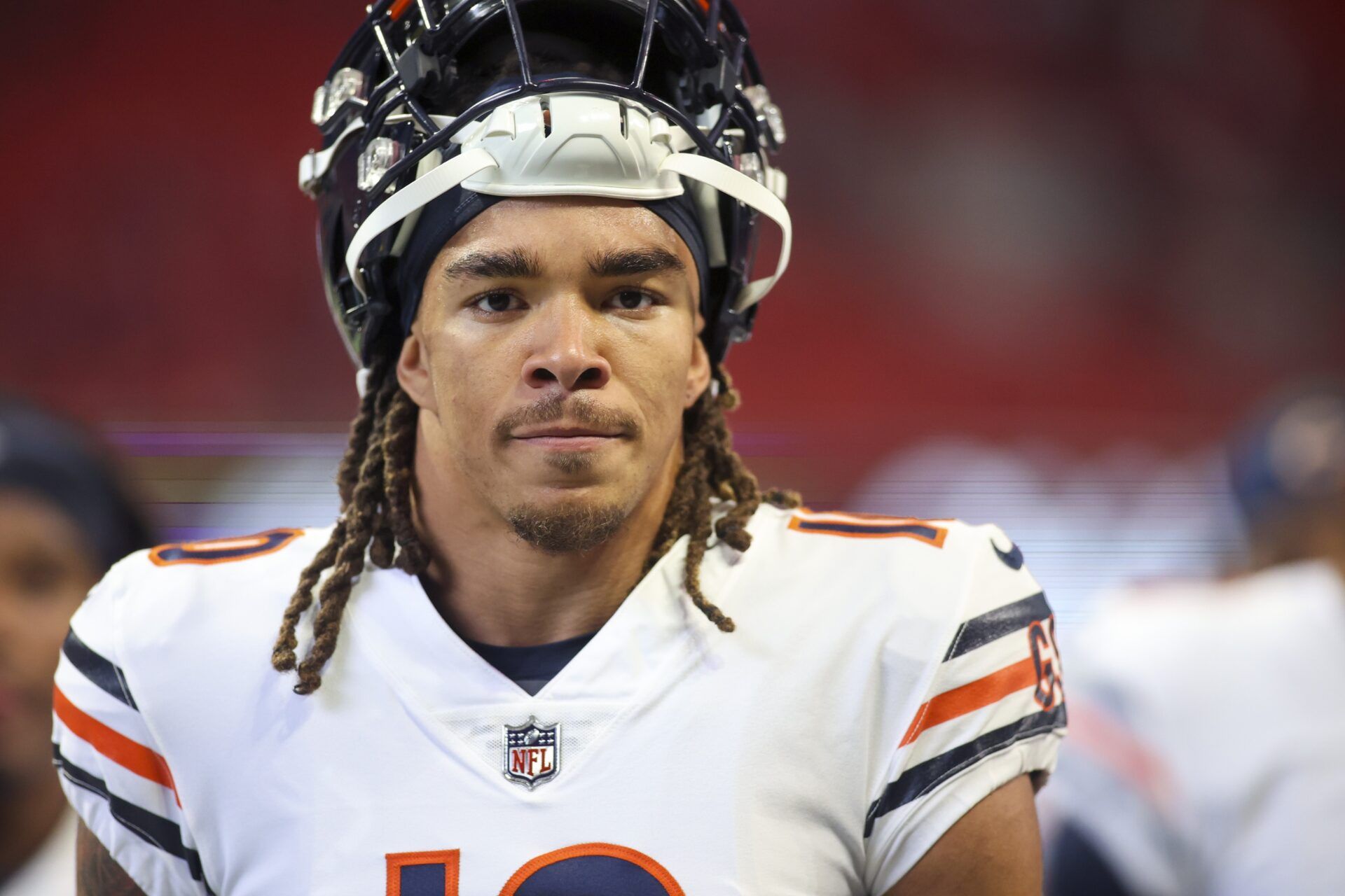 Chicago Bears WR Chase Claypool (10) prior to a game against the Atlanta Falcons.