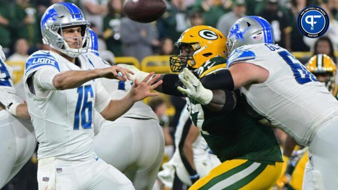 Detroit Lions quarterback Jared Goff throws a pass against the Green Bay Packers.