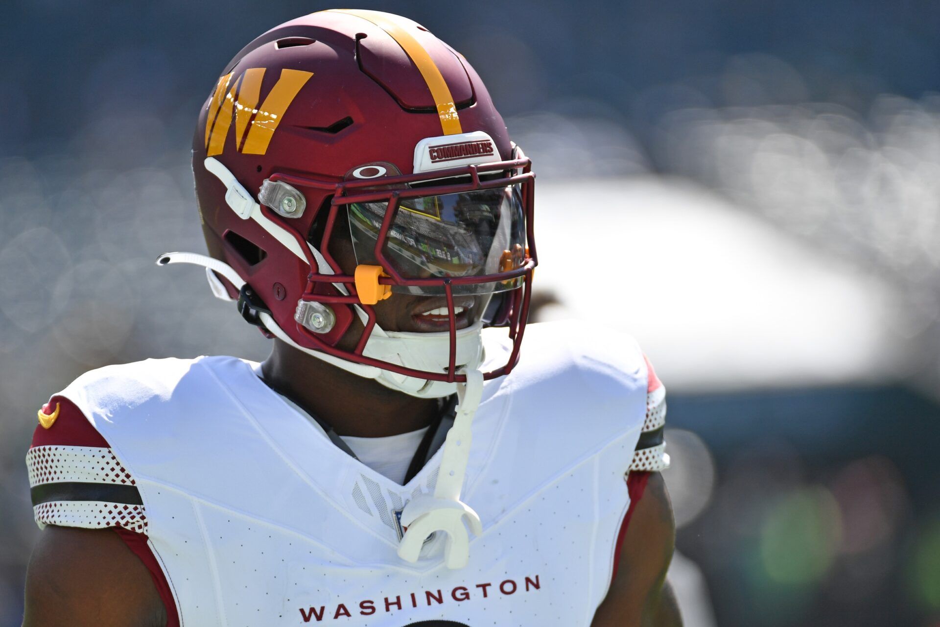 Washington Commanders RB Brian Robinson Jr. (8) during warmups.