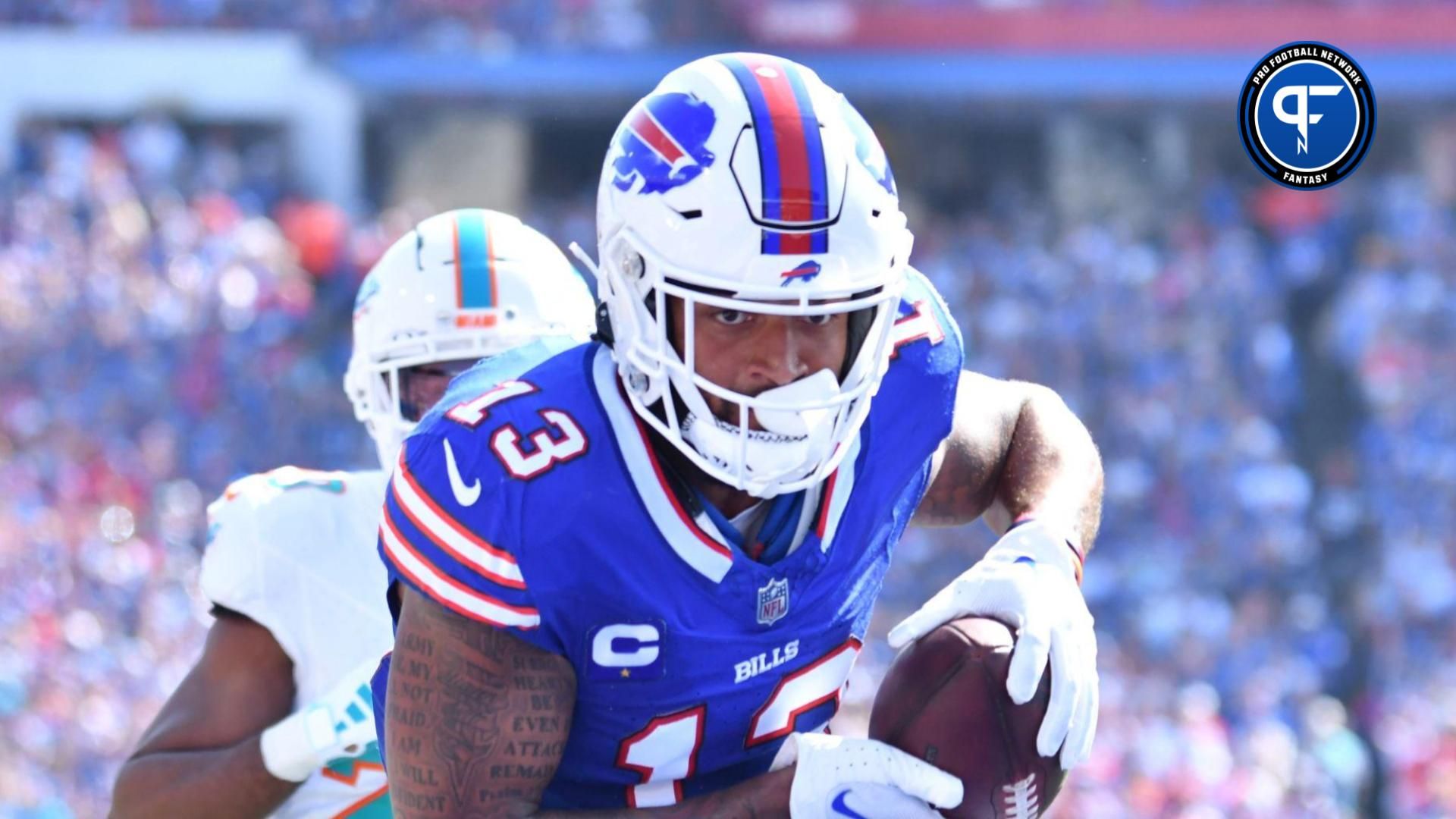 Buffalo Bills WR Gabe Davis catches a pass against the Miami Dolphins.